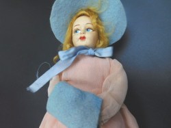 italy pink felt view